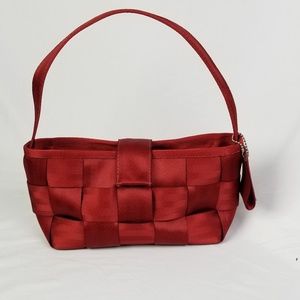 Harveys The Original Seatbelt Bag Red Purse